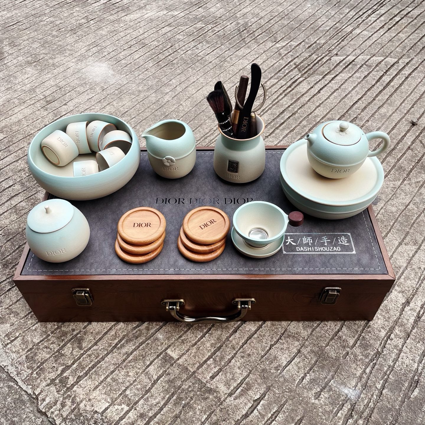 Dior Luxury Kungfu Tea Set
