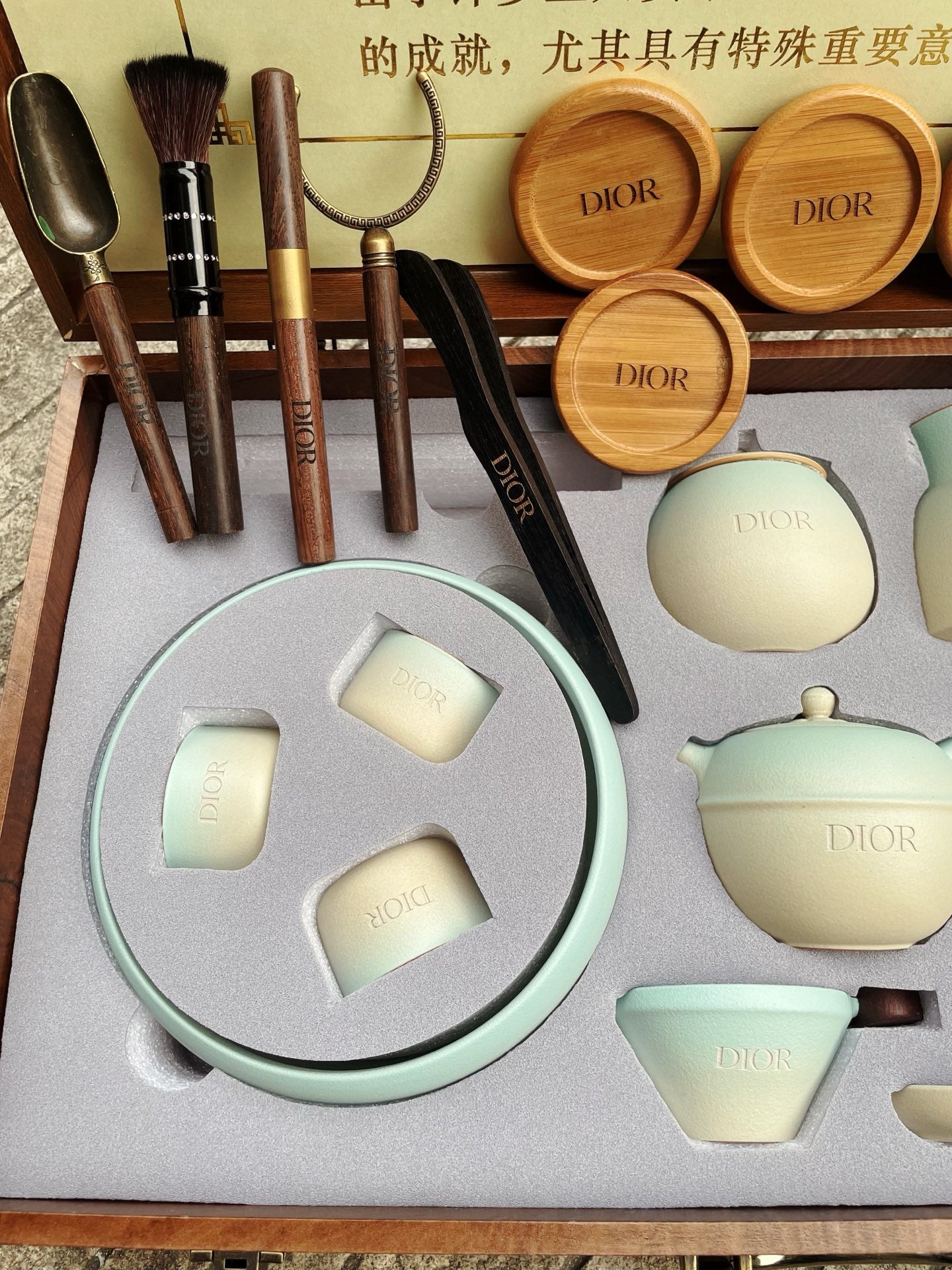 Dior Luxury Kungfu Tea Set