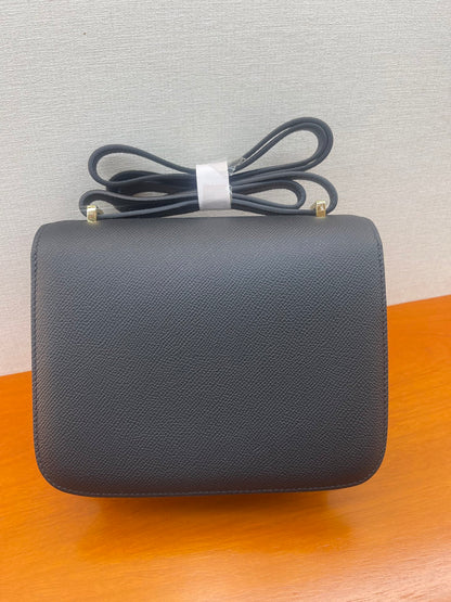 Hermès Constance 19cm Bag