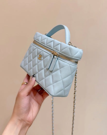 Loro Piana Lunchbox Bag Small Logo – Early Spring Collection – 25C