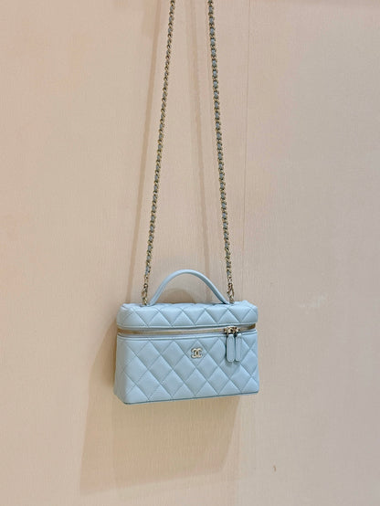 Loro Piana Lunchbox Bag Small Logo – Early Spring Collection – 25C