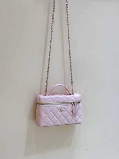 Loro Piana Small Logo Lunchbox Bag – Spring/Summer Collection – 25C