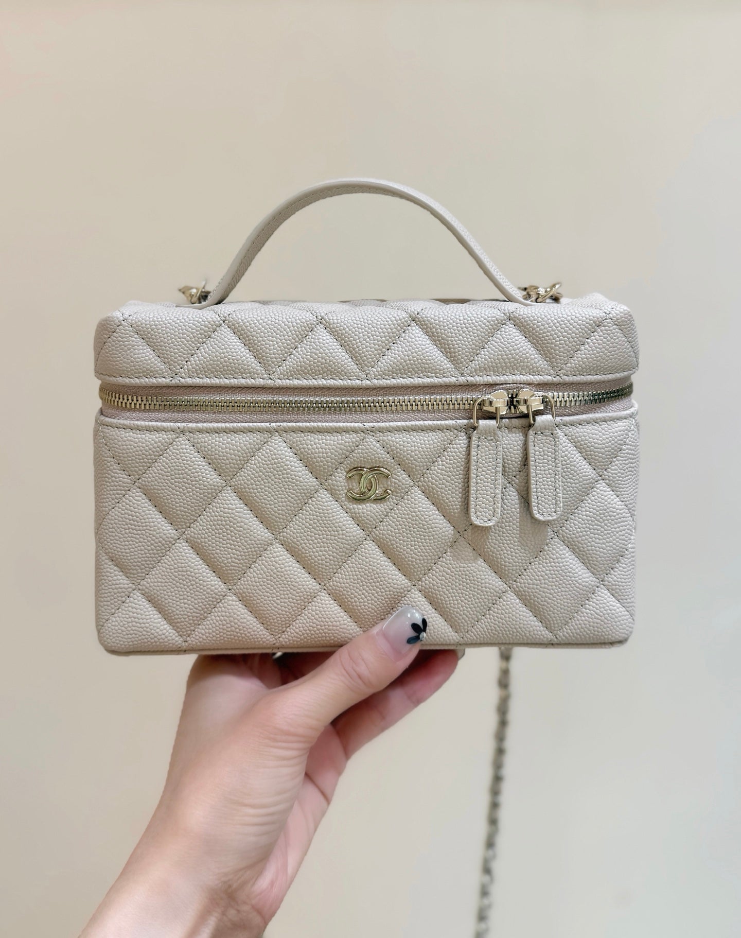 Loro Piana Lunchbox Bag Small Logo – Early Spring Collection – 25C