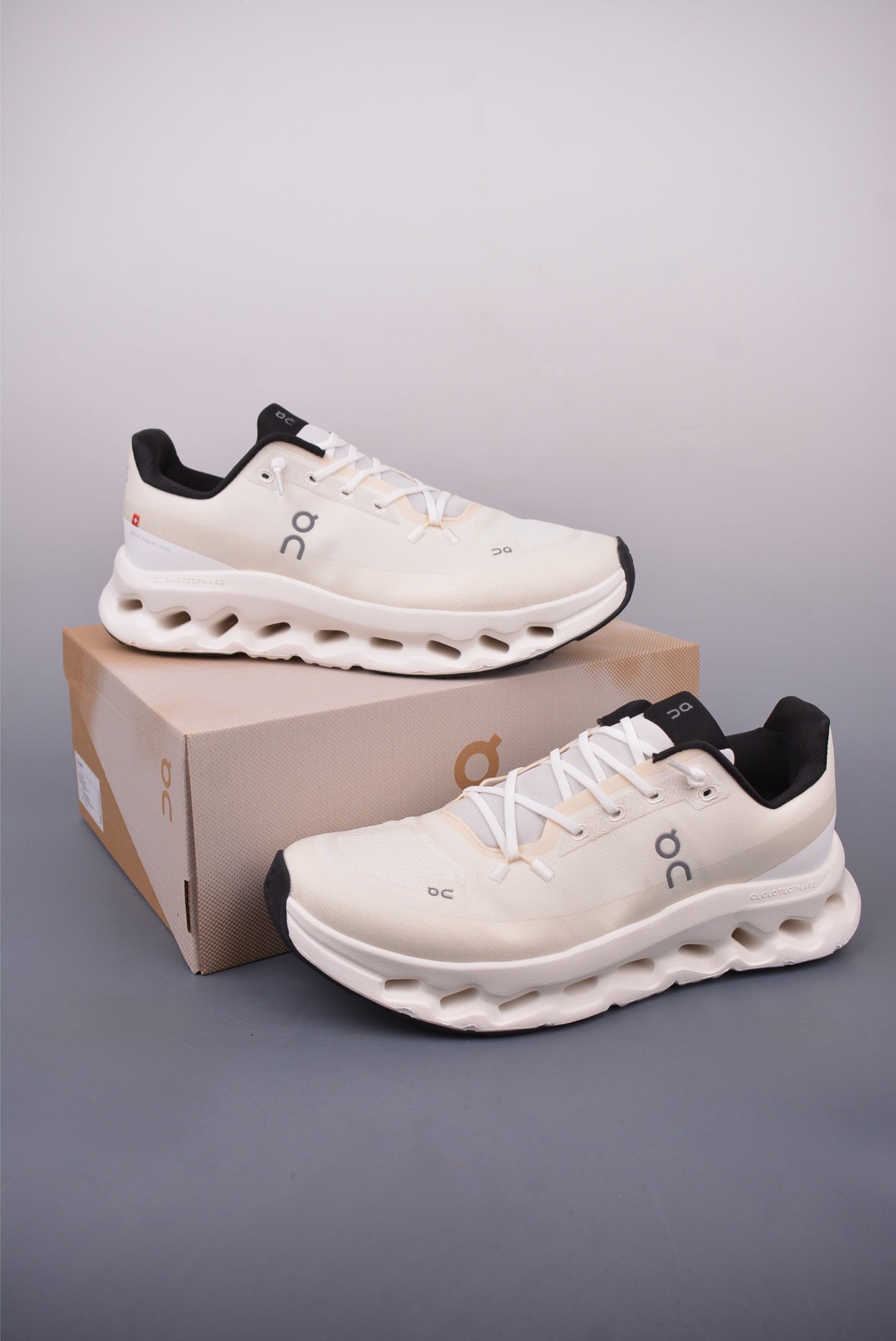 On Cloudmonster Hyper Running Shoes