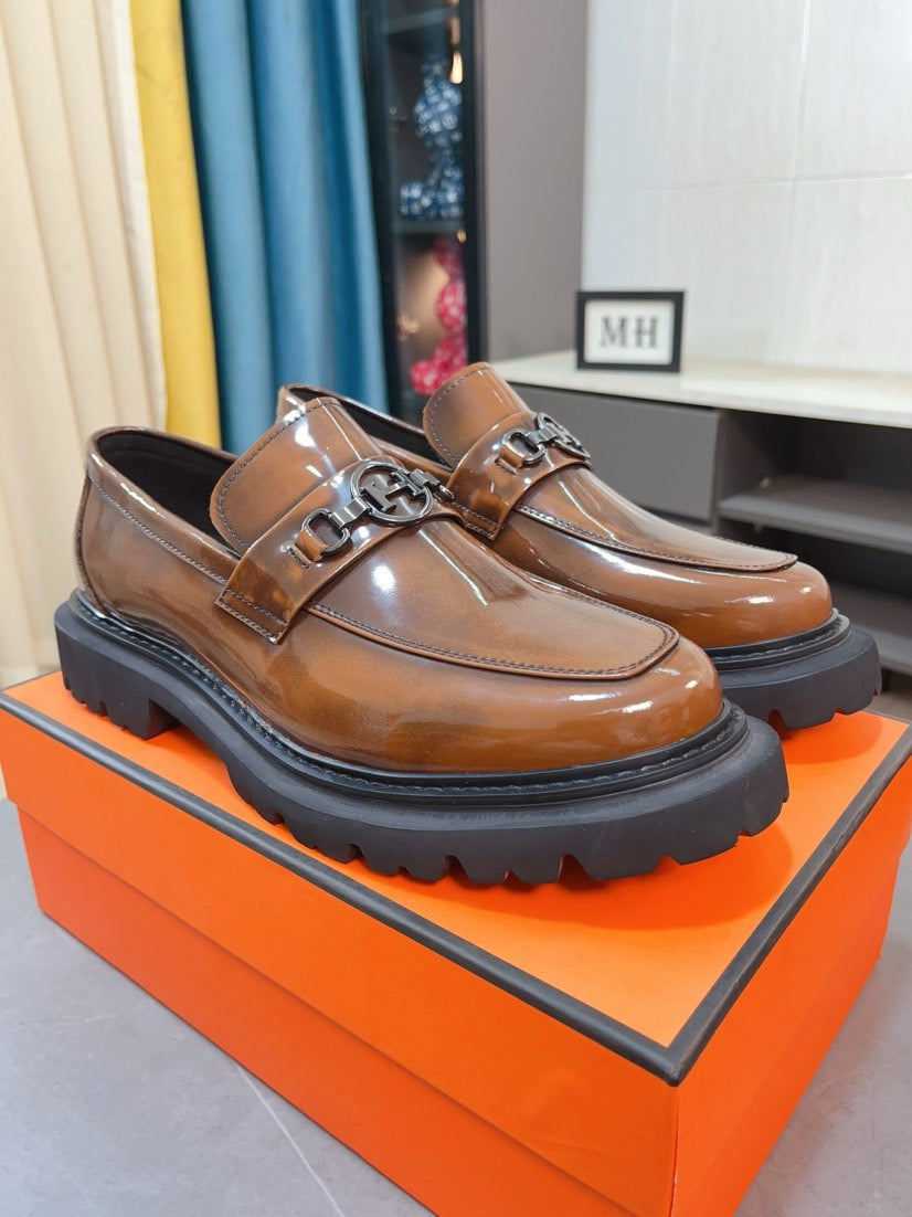 Hermès Business Leather Loafers