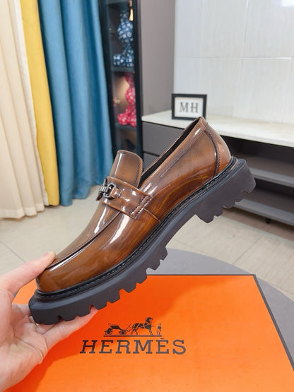 Hermès Business Leather Loafers