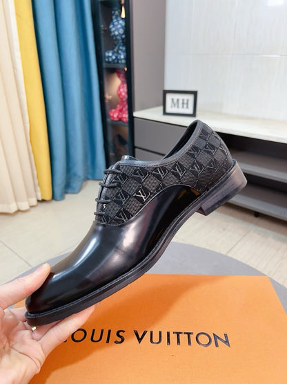 Louis Vuitton Men's Business Casual Leather Shoes