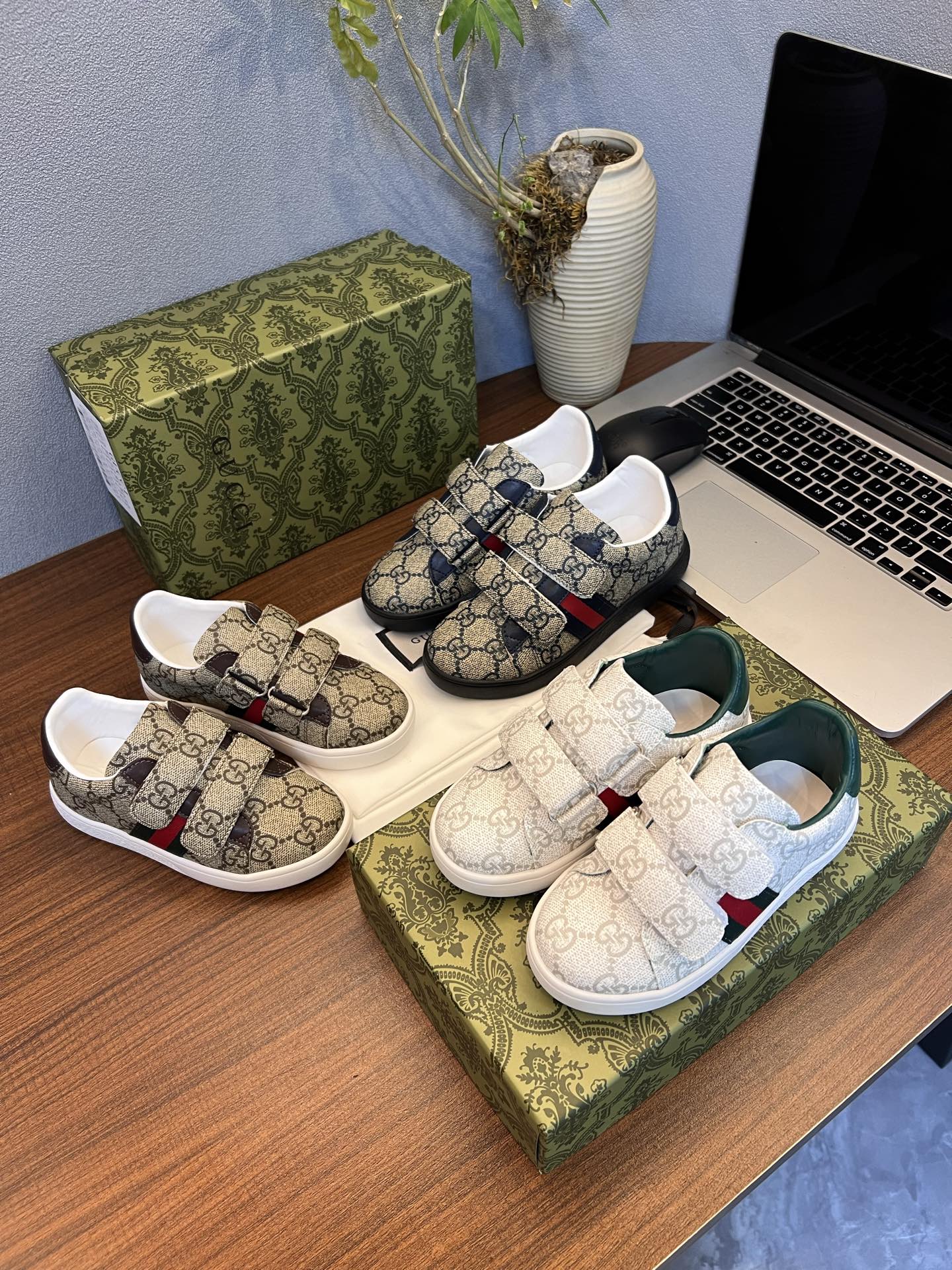 Gucci Kids Sheepskin-Lined Sneakers