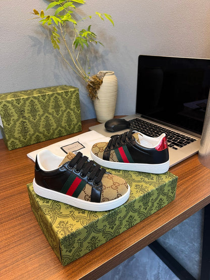 Gucci Kids Sheepskin-Lined Sneakers