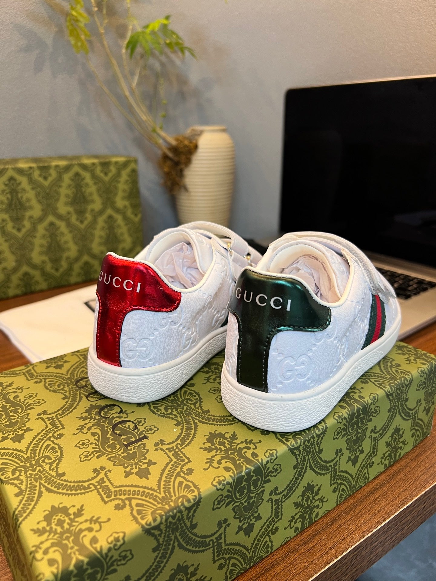 Gucci Kids Sheepskin-Lined Sneakers