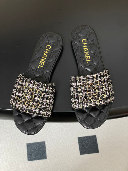 Chanel Quilted Chain Flat Sandals – Spring/Summer Collection