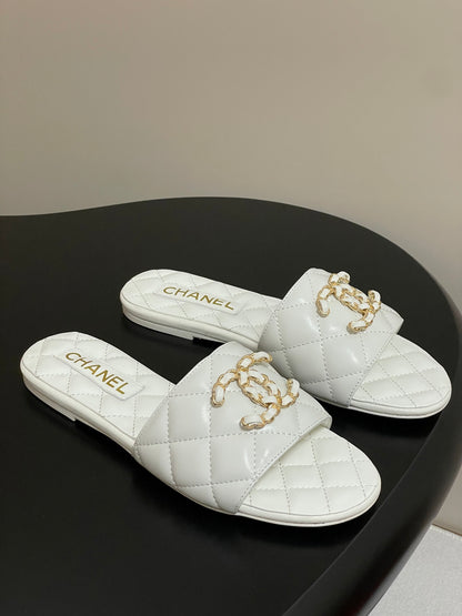 Chanel Quilted Chain Flat Sandals – Spring/Summer Collection