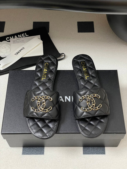 Chanel Quilted Chain Flat Sandals – Spring/Summer Collection