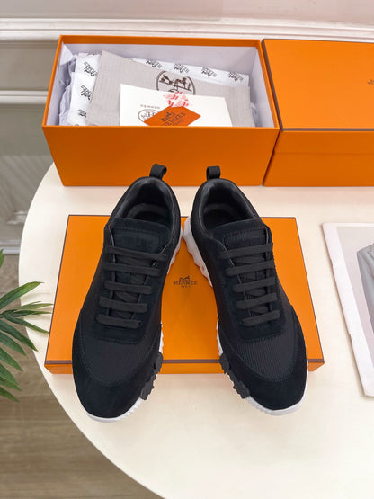 Hermès Classic Couple's Sneakers – 2025 Spring/Summer Collection