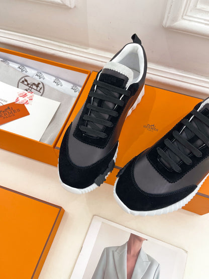 Hermès Classic Couple's Sneakers – 2025 Spring/Summer Collection