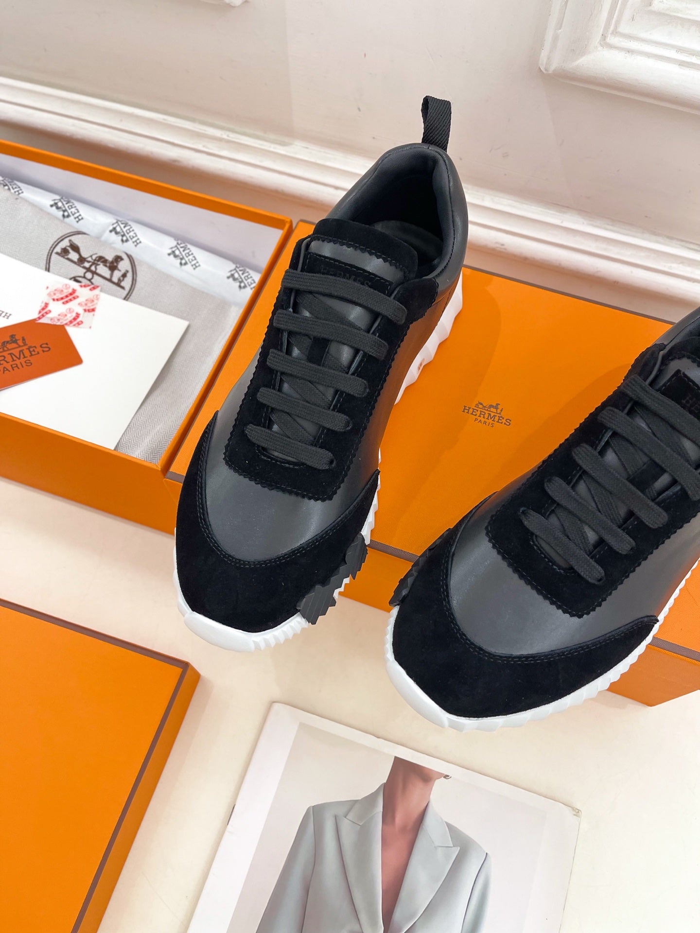 Hermès Classic Couple's Sneakers – 2025 Spring/Summer Collection