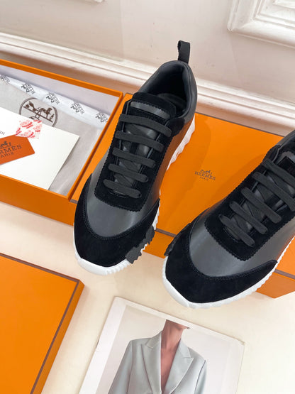 Hermès Classic Couple's Sneakers – 2025 Spring/Summer Collection