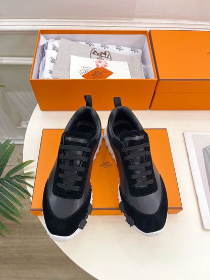 Hermès Classic Couple's Sneakers – 2025 Spring/Summer Collection