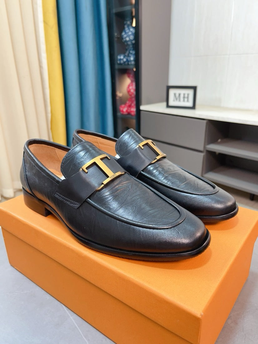 Tod's Embossed Leather Casual Loafers