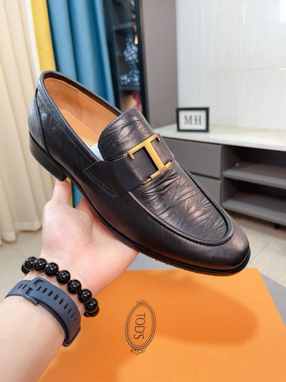 Tod's Embossed Leather Casual Loafers