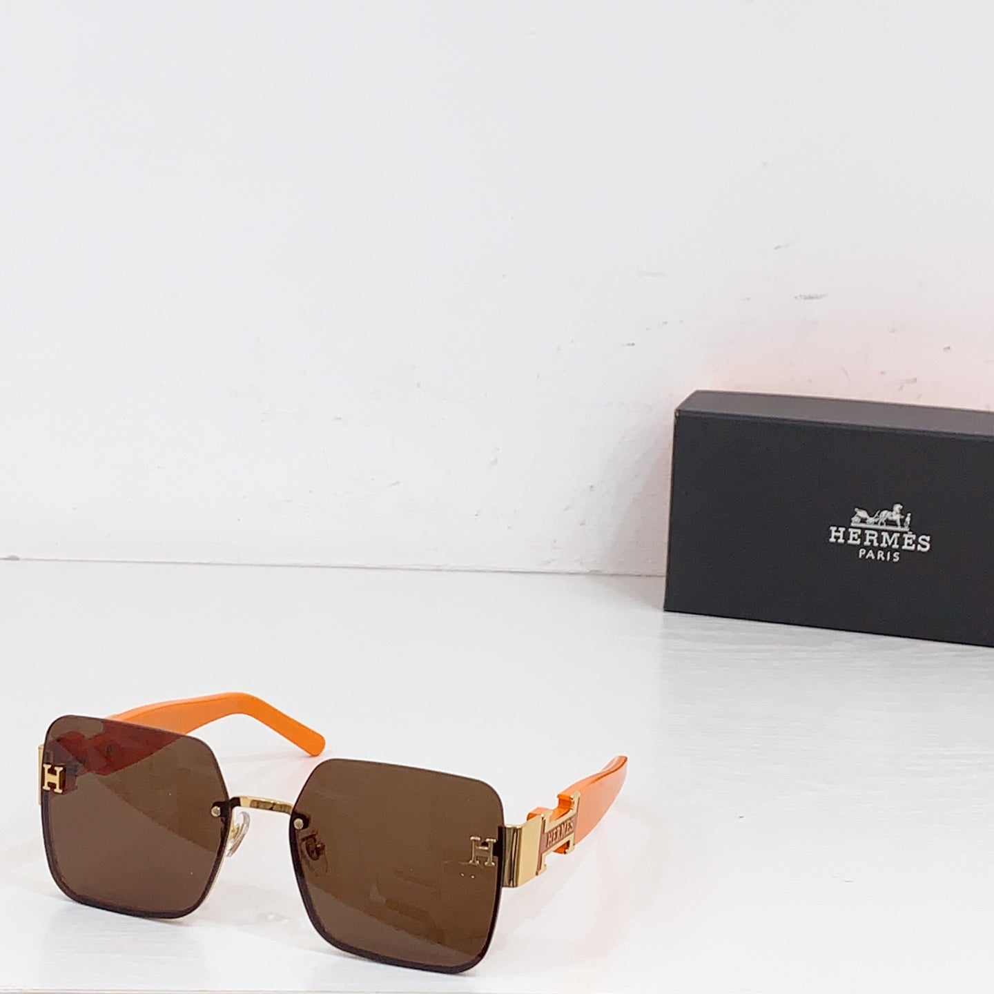 Hermès H8021 Sunglasses