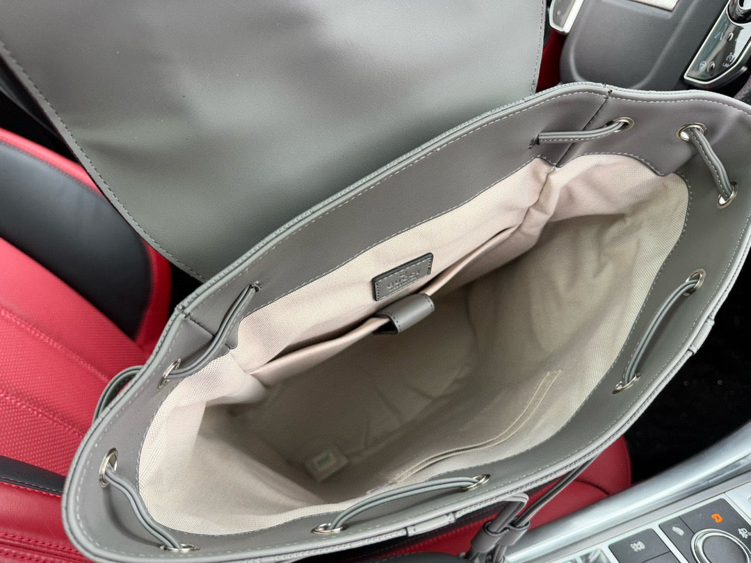 Gucci GG Supreme Men's Travel Backpack