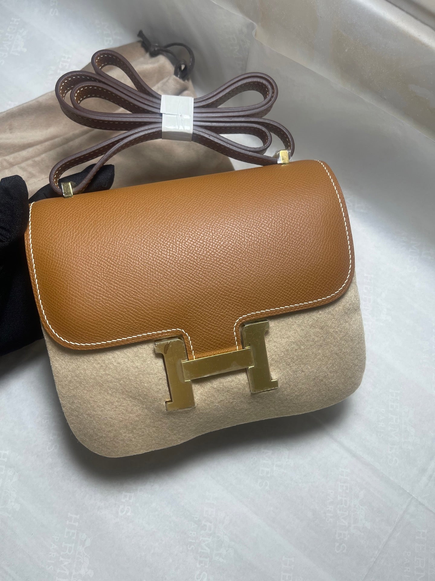 Hermès Constance 18cm Shoulder Bag