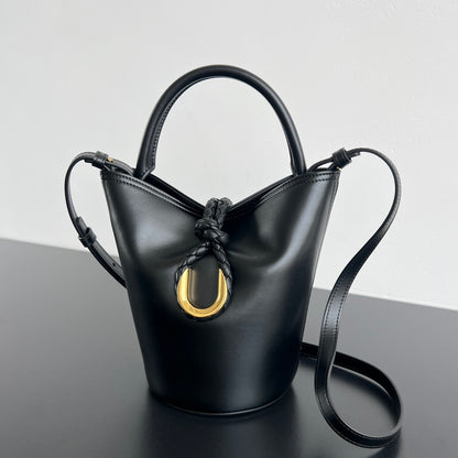 Bottega Veneta Liberta Bucket Bag – 2025 Early Spring