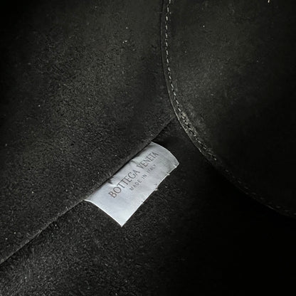 Bottega Veneta Liberta Bucket Bag – 2025 Early Spring