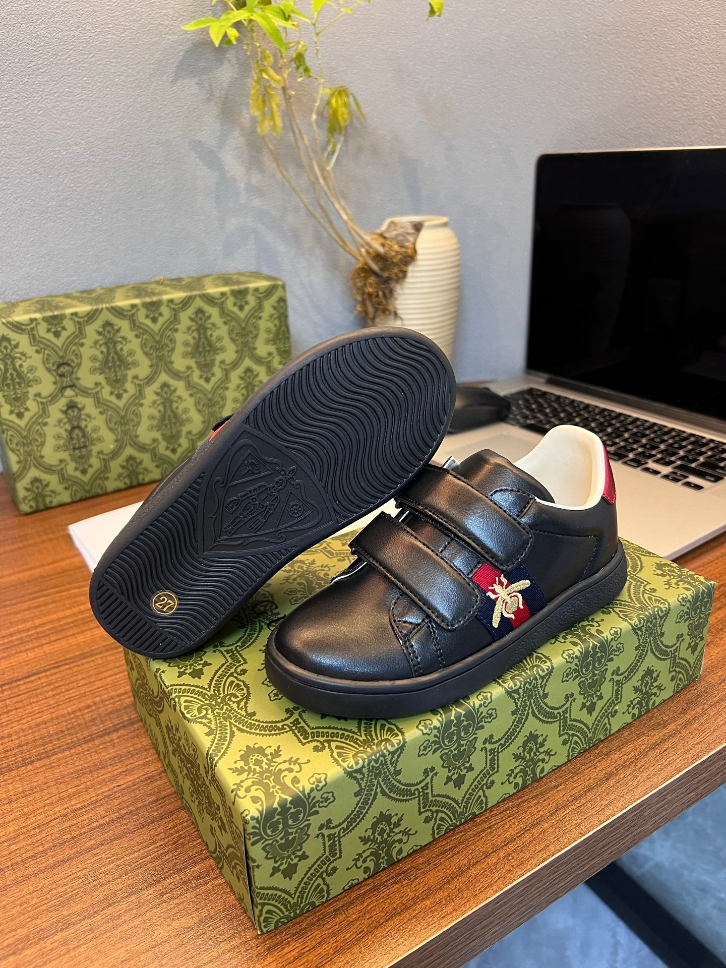 Gucci Kids Sheepskin-Lined Sneakers – Kids Collection