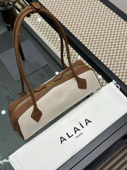 Alaïa Le Teckel Dachshund Bag