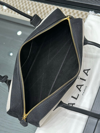 Alaïa Le Teckel Dachshund Bag