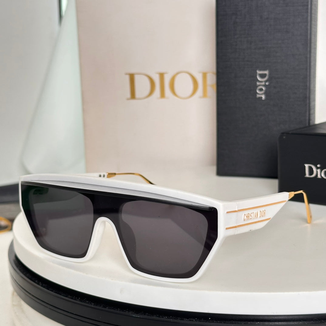 Dior DiorClub M7U Sunglasses