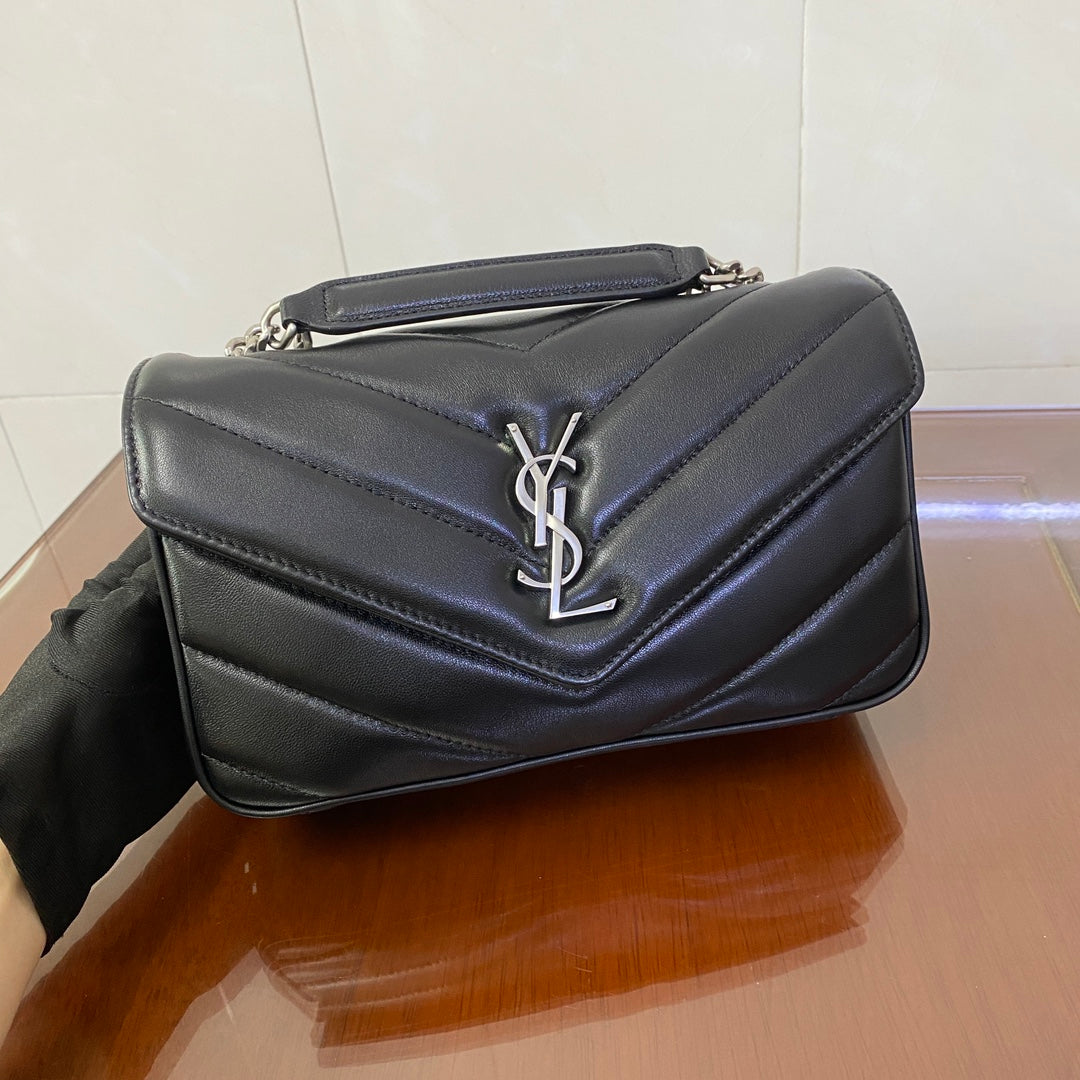 Saint Laurent LouLou Shoulder Bag – 2025 Early Spring Collection