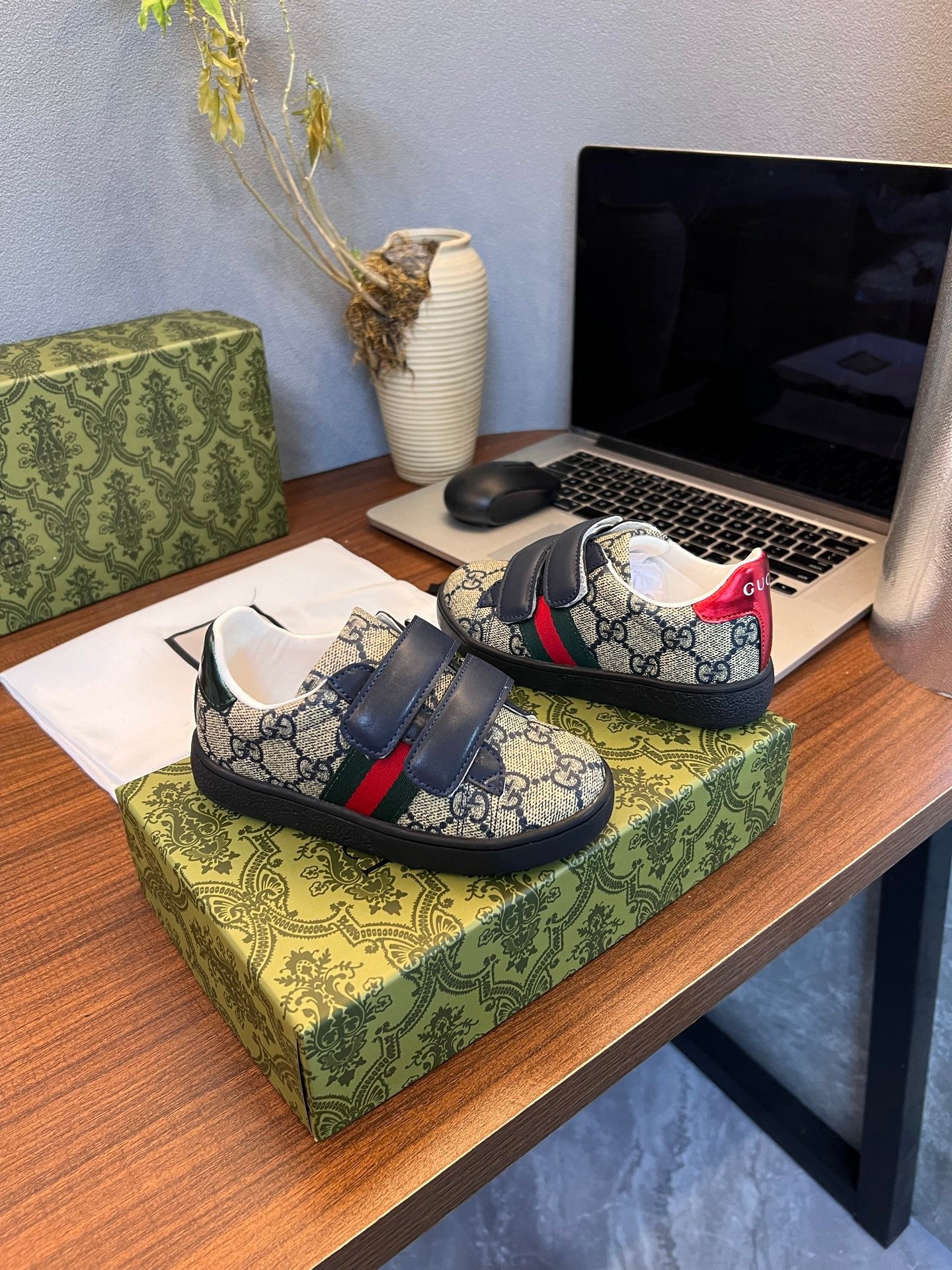 Gucci Kids Sheepskin-Lined Sneakers
