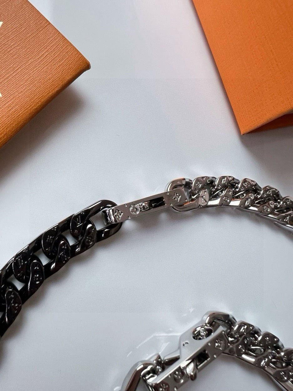 Louis Vuitton Chain Links Monogram Bracelet