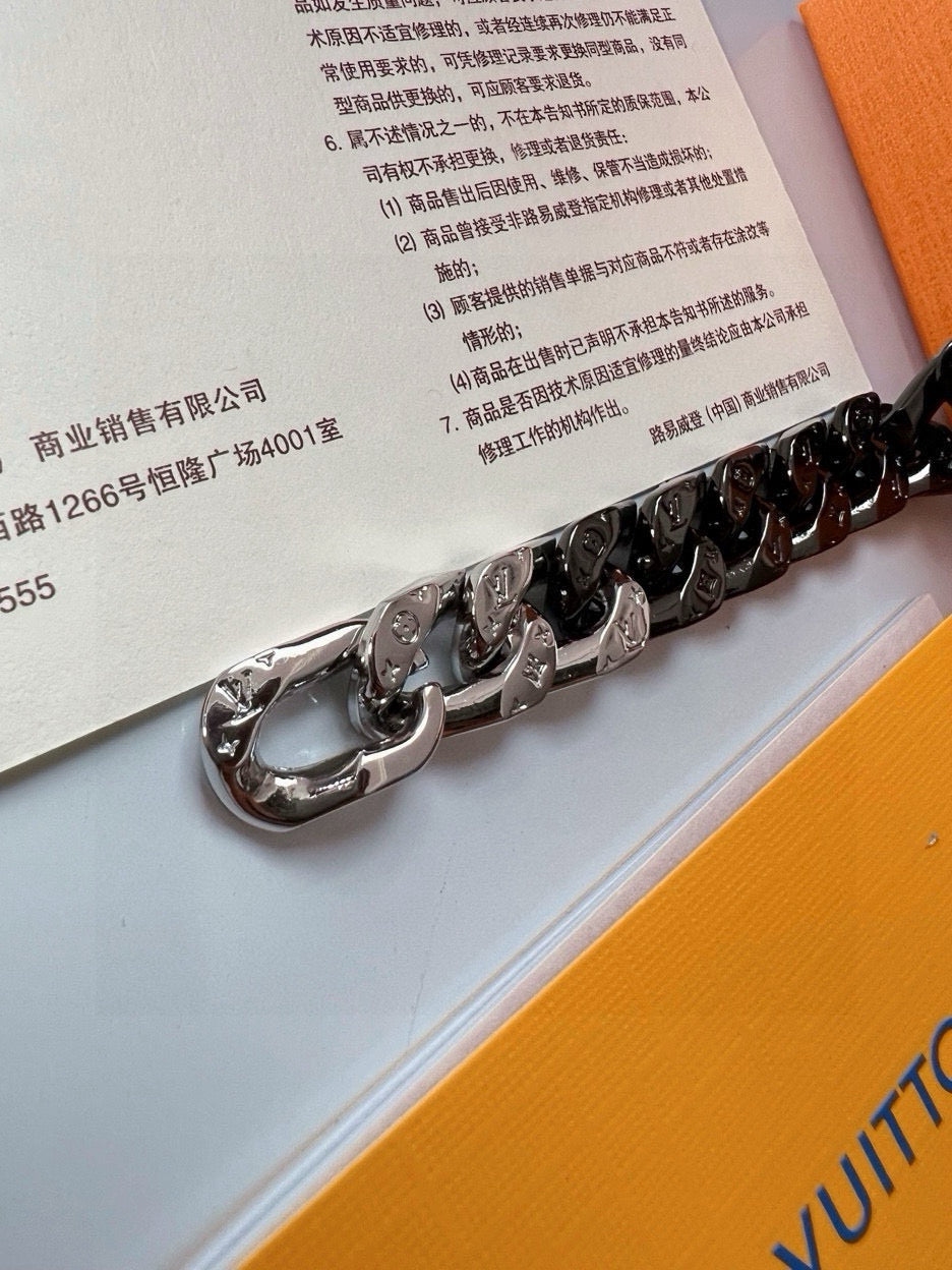Louis Vuitton Chain Links Monogram Bracelet