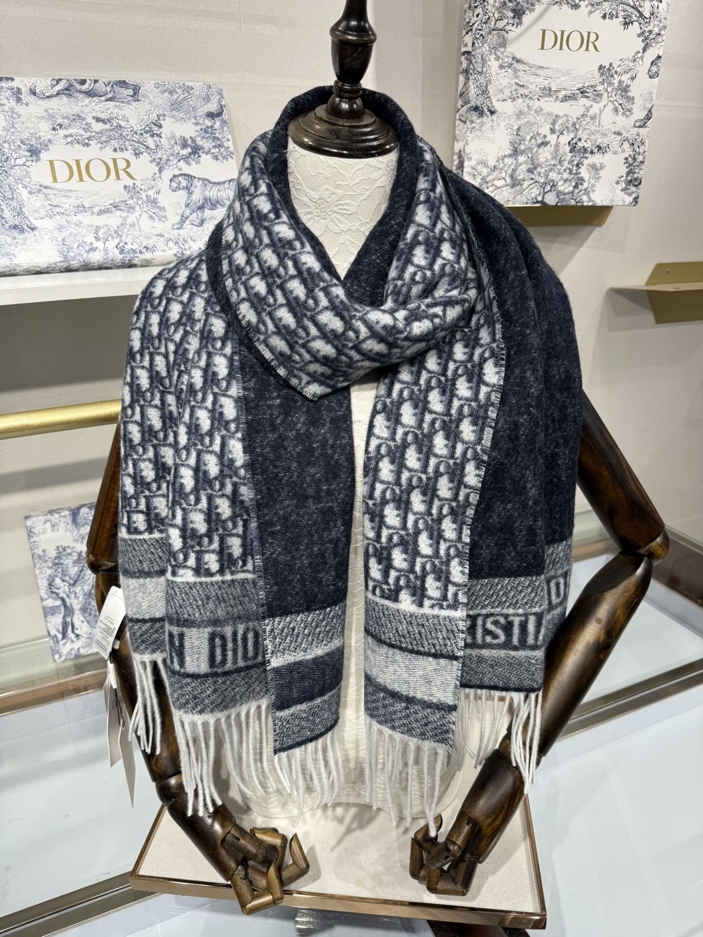 Dior Oblique Cashmere Scarf – 2025