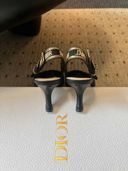Dior Classic Polka Dot Bow Pumps