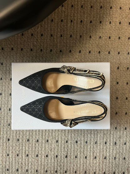 Dior Classic Polka Dot Bow Pumps