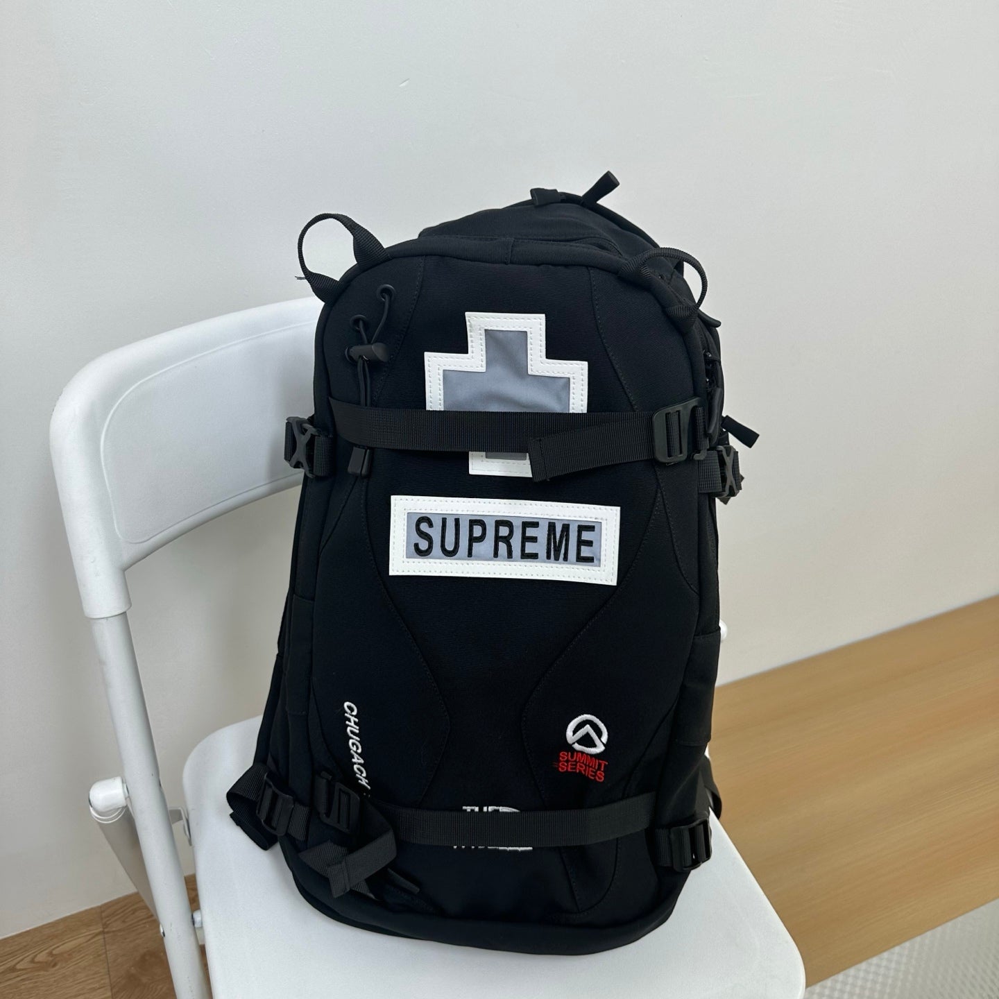 Supreme x The North Face 3M Reflective Backpack