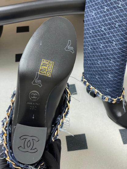 Chanel Chain Detail Long Boots – Autumn/Winter 25B Collection