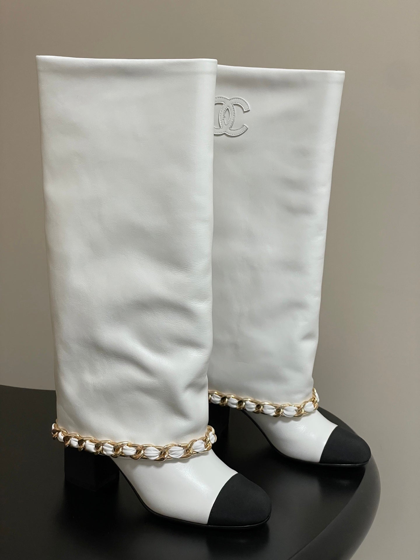 Chanel Chain Detail Knee-High Boots – Autumn/Winter Collection – 25B