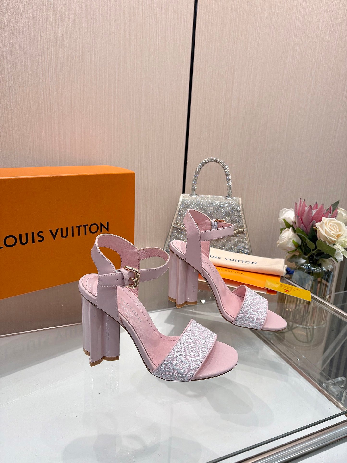 Louis Vuitton Runway Heeled Sandals – Spring/Summer Collection – 25SS