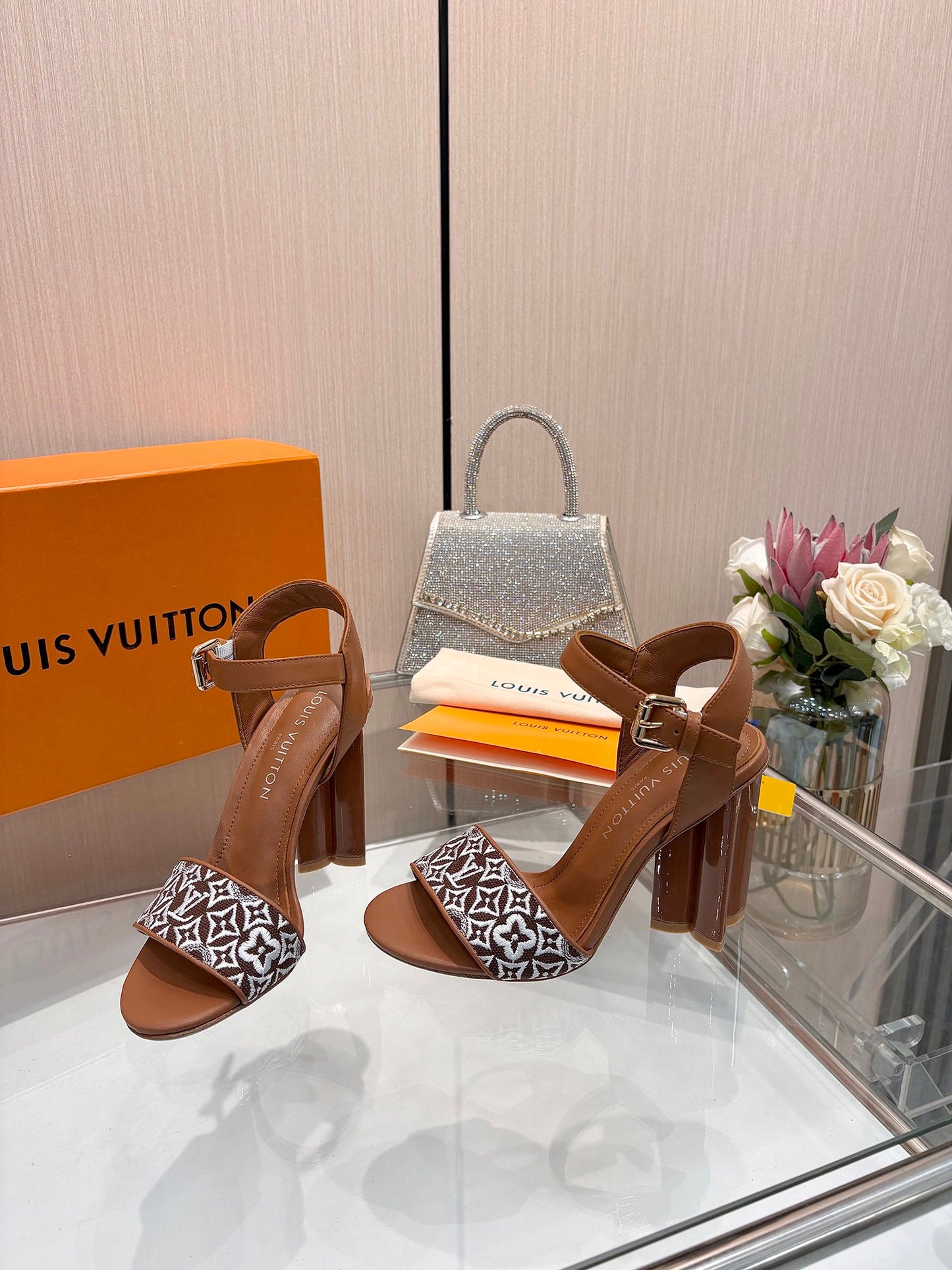 Louis Vuitton Runway Heeled Sandals – Spring/Summer Collection – 25SS