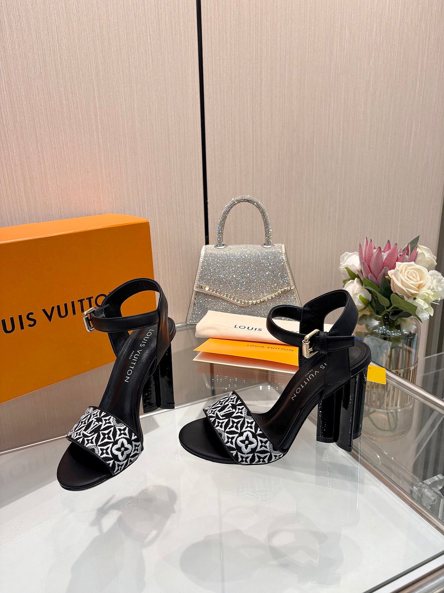 Louis Vuitton Runway Heeled Sandals – Spring/Summer Collection – 25SS