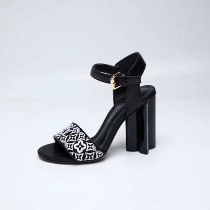 Louis Vuitton Runway Heeled Sandals – Spring/Summer Collection – 25SS