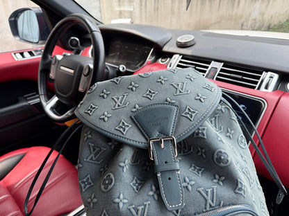 Louis Vuitton Montsouris Backpack – FW23