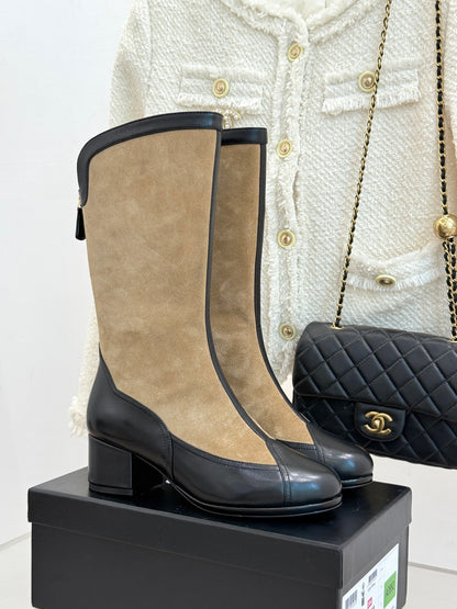 Chanel 25K Color-Block Chunky Heel Knee-High Boots – Autumn/Winter Collection