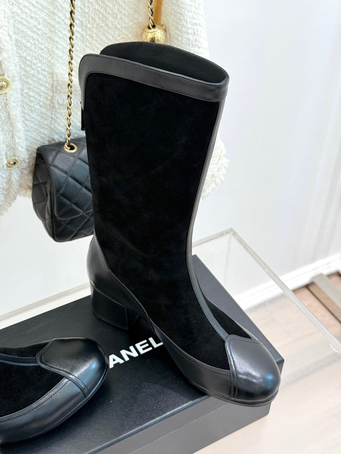 Chanel 25K Color-Block Chunky Heel Knee-High Boots – Autumn/Winter Collection
